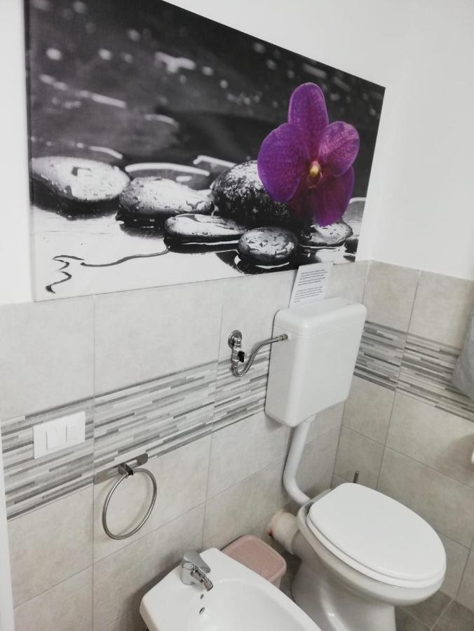Il Posto Giusto Station Rooms Palermo Bagian luar foto