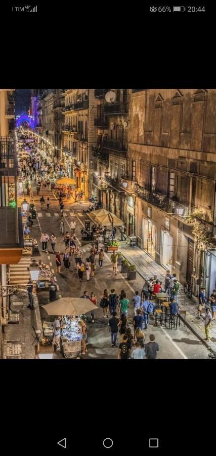 Il Posto Giusto Station Rooms Palermo Bagian luar foto